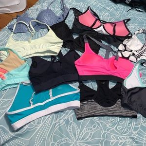 11 sports bras/bras